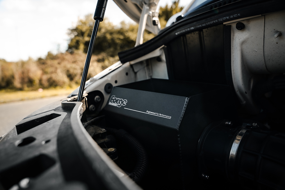 Kit de admisión mejorado - VW Transporter T5-T6.1 2.0 TSI/TDI y 2.5 TDI (Forge) - Imagen 5