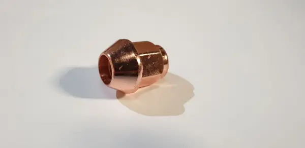 Tuerca abierta cónica de cobre M14x1.25 (RST Motorsport)